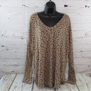 Black Tape Plus 1X Pullover Leopard Print Relaxed Top